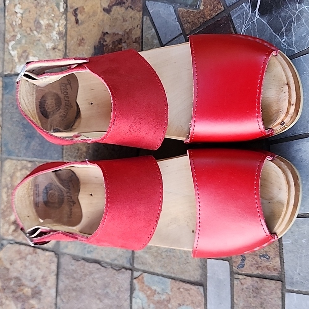 Troentorps toffelfabrik Ingrid red mixed leather clog sandals back strap 40